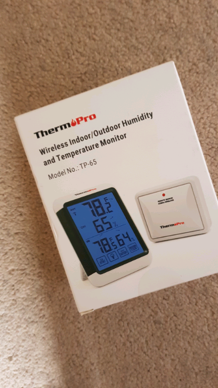 Wireless humudity temperature monitor