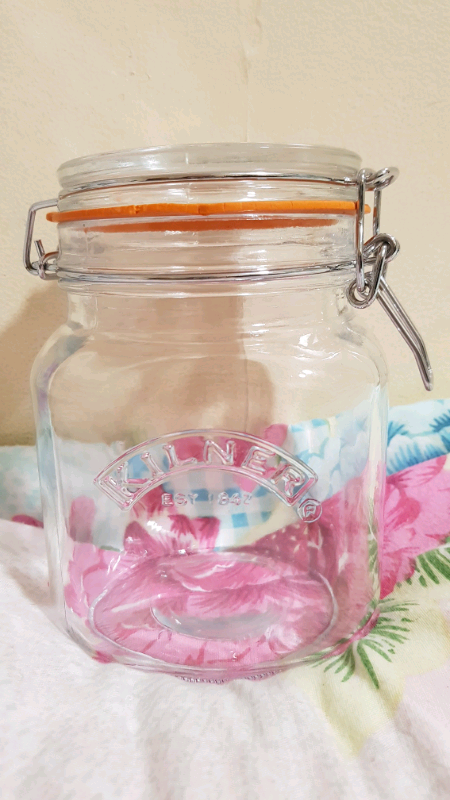 Kilner Square bottoom Glass Jar with Rubber Seal and Stainless Steel C