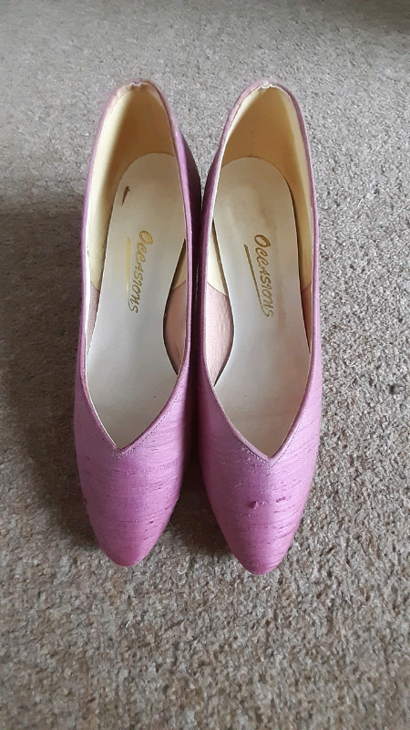 Ladies Pink Shoes