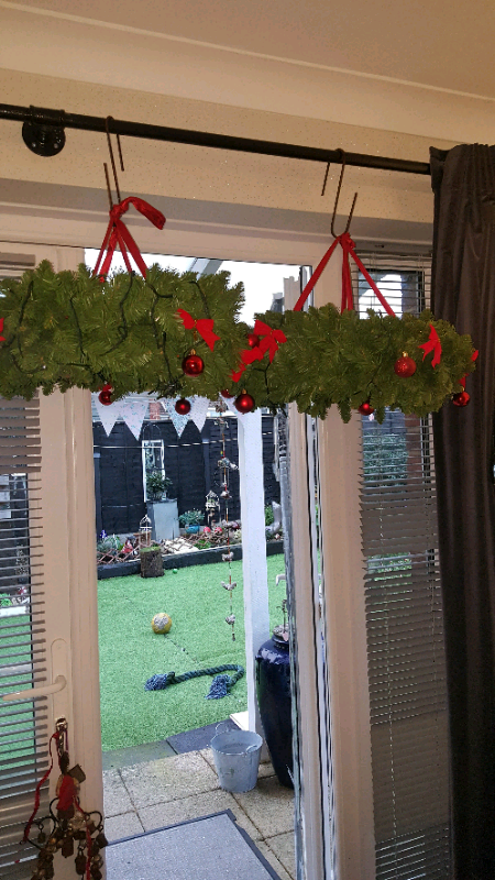 Large stylish wreaths good quality