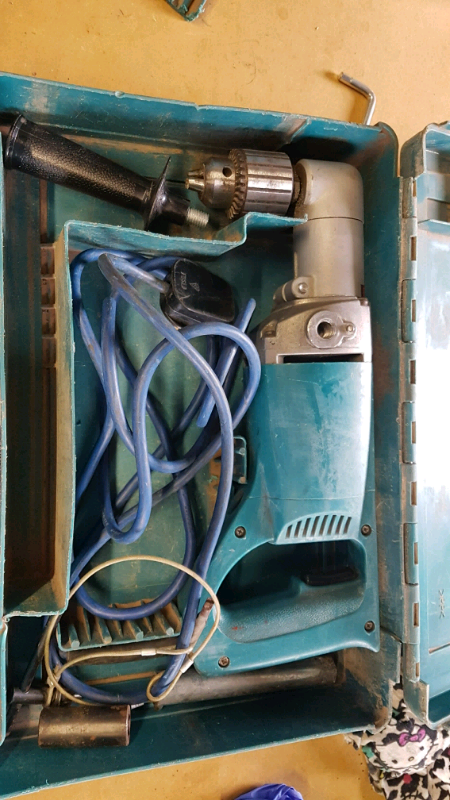 Makita Angle Drill 240v
