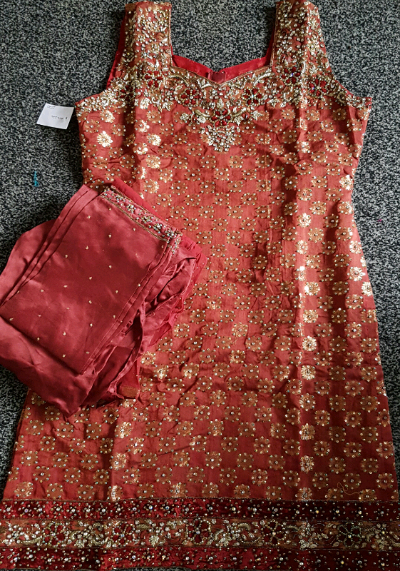 BEAUTIFUL ASIAN SUIT