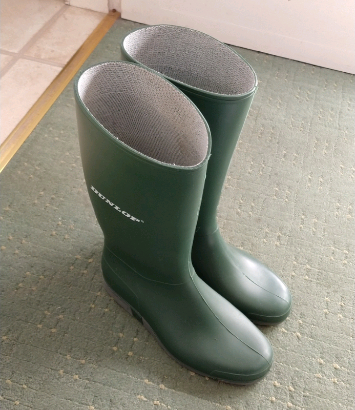 Dunlop Sport Womens Wellington Boots - Green - Size 5 (38). Perfect.