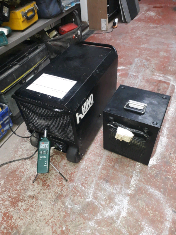 RHINO RD S 20 LITRE DEHUMIDIFIER 