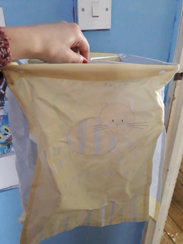 Light shade for nursery 