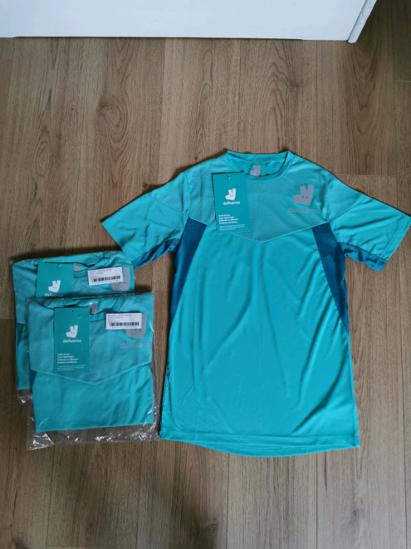 Deliveroo Short Sleeve Base T-Shirt Size Small BNWT X3