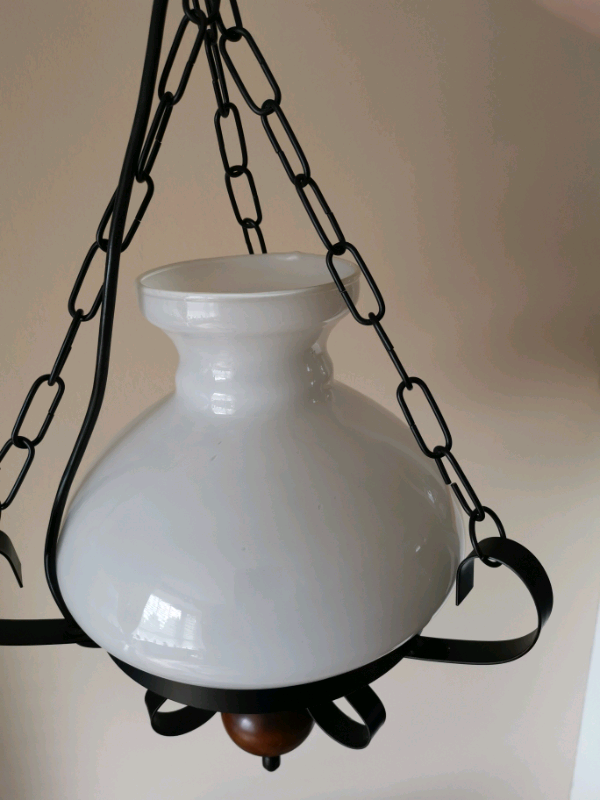 Light fitting. Good condition. 