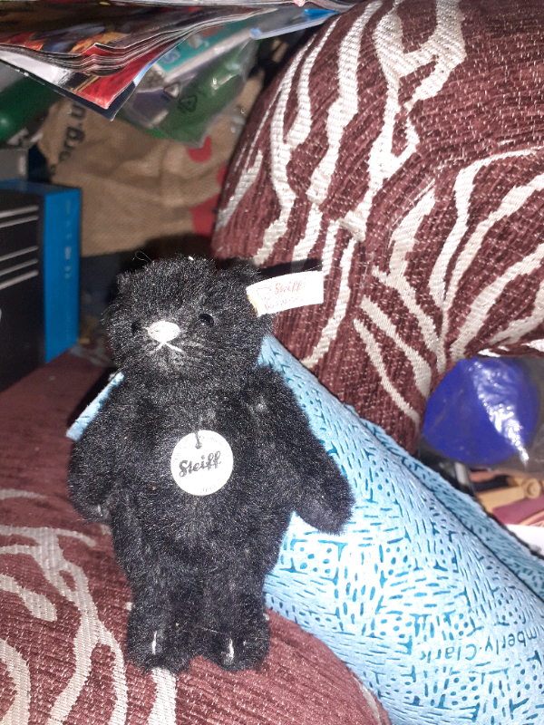 Vintage steiff Black Bear collectables 