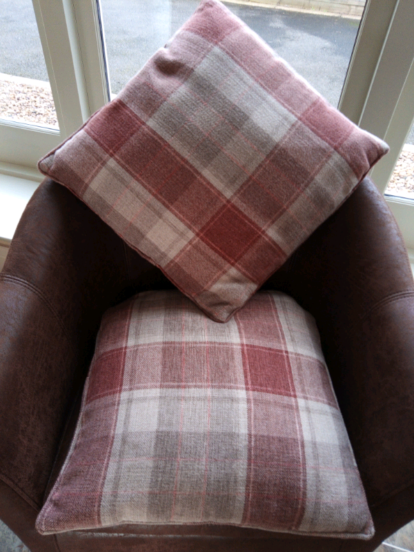 Cushions x2 square woolen check
