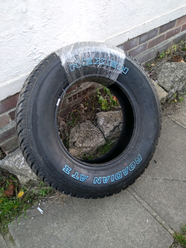 Nexen Roadian AT2 245/70/R17 tyre new unused