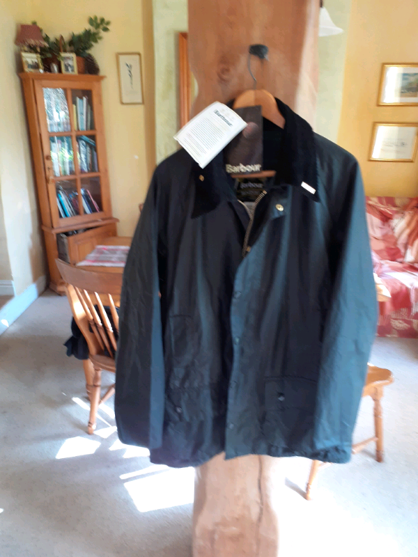 Classic Beaufort Barbour wax jacket black ,for male or femalebrand new