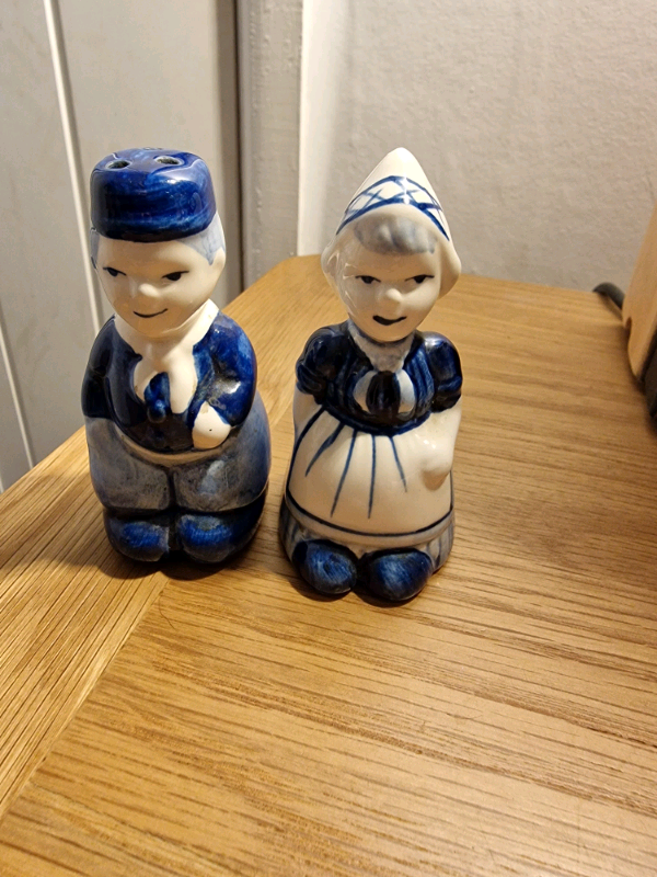 image for Delft Ceramic Cruet Salt & Pepper Set Couple