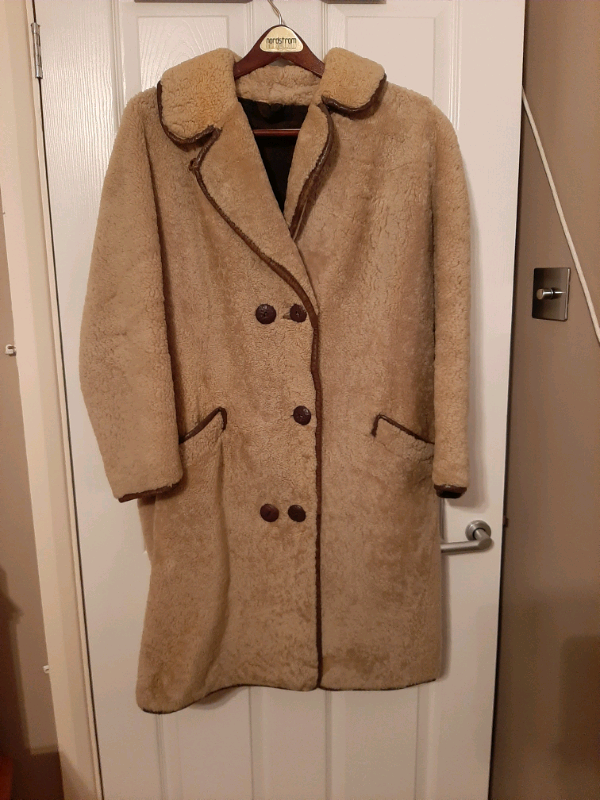 HeaTona Womens Vintage Sheepskin Coat