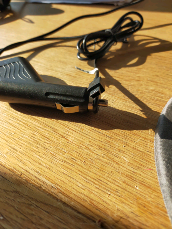Mobile phone car charger - unused 