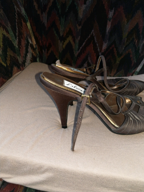 Women's sandals