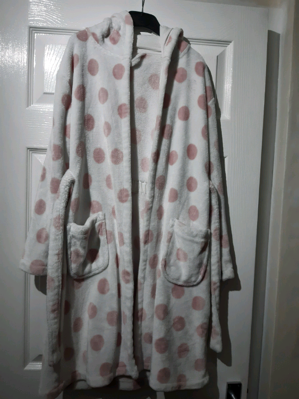 Girls dressing gown 