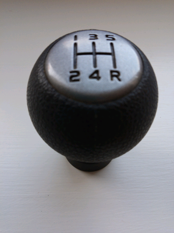 Suzuki swift gear knob