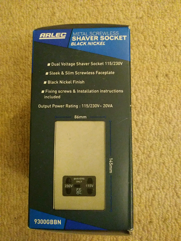 Shaver outlet Screwless fixing