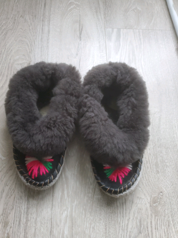 Slippers