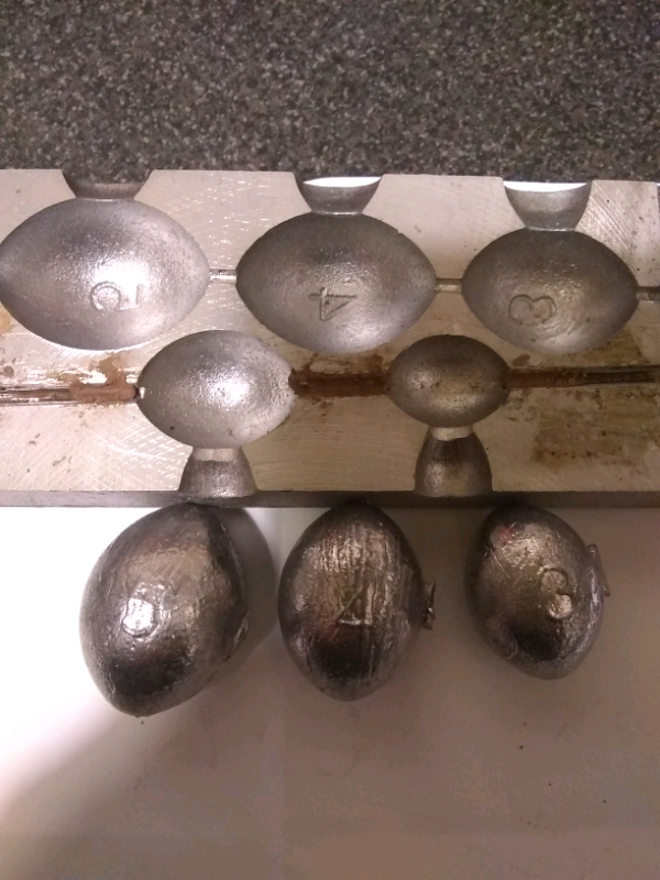 Lead egg sinker weights