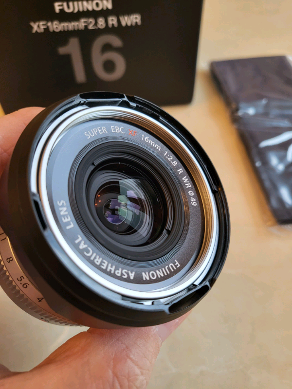 Fuji Fujifilm lens XF16mm f2.8 R WR silver for sale