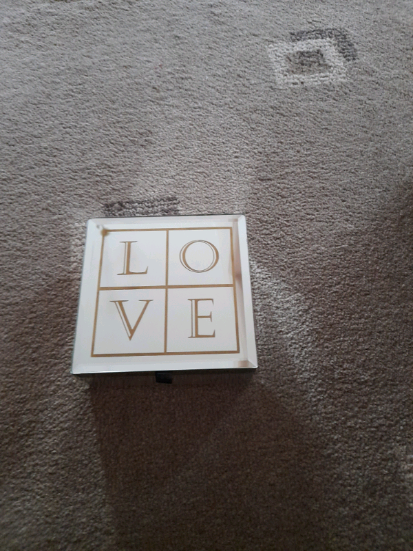 Unused. Jewellery/trinket box . 