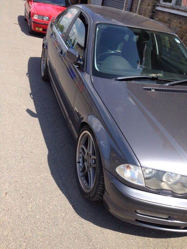 image for  BMW E46 Coupe/Convertible Passenger Door/ SALOON 4 DOOR SE BODYKIT + WINGS + BONNET