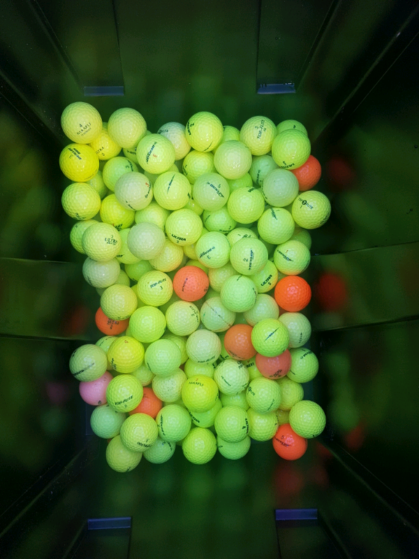Middle Branded Coloured Golf balls For Sale