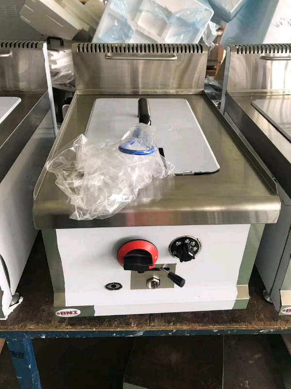 LPG single basket fryer BRAND new 8litres