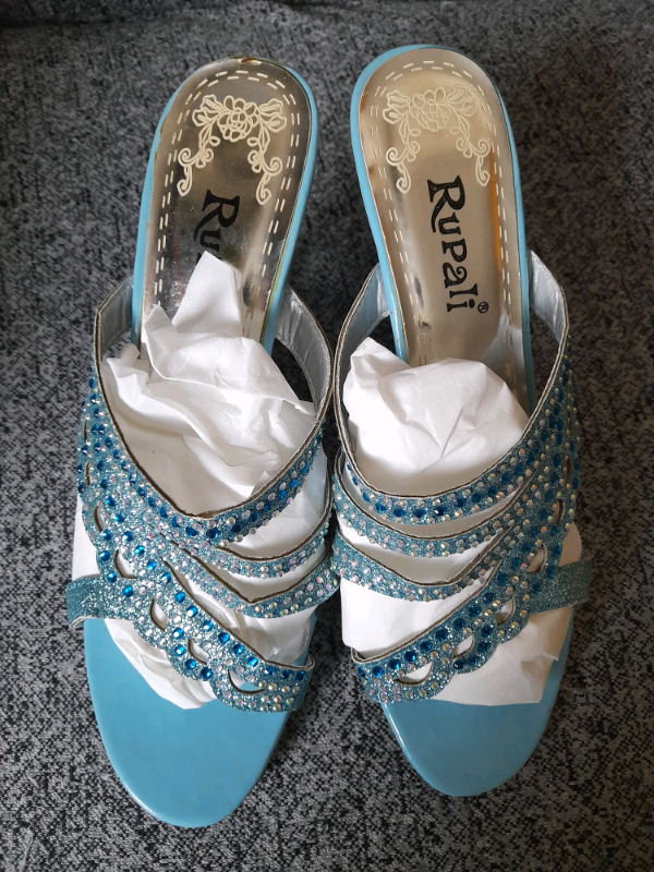 Blue jewel heels size 5 UK 