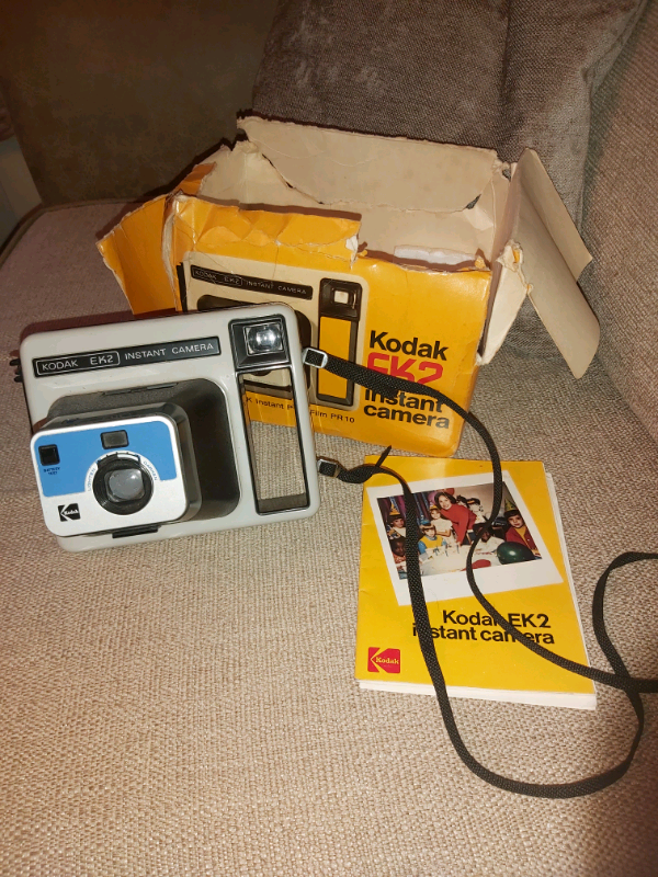 Retro 1976 kodak instant camera 