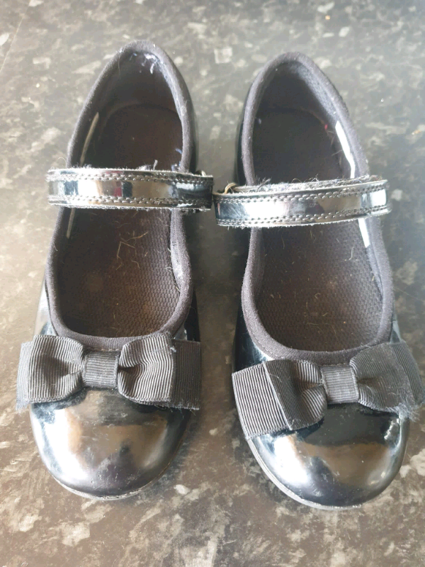 Clarks school shoes 12.5E Narrow school shoes 