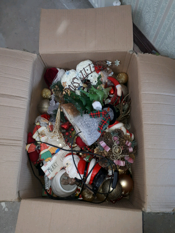Large box christmas xmas decorations Santas xmas tree baubbles 