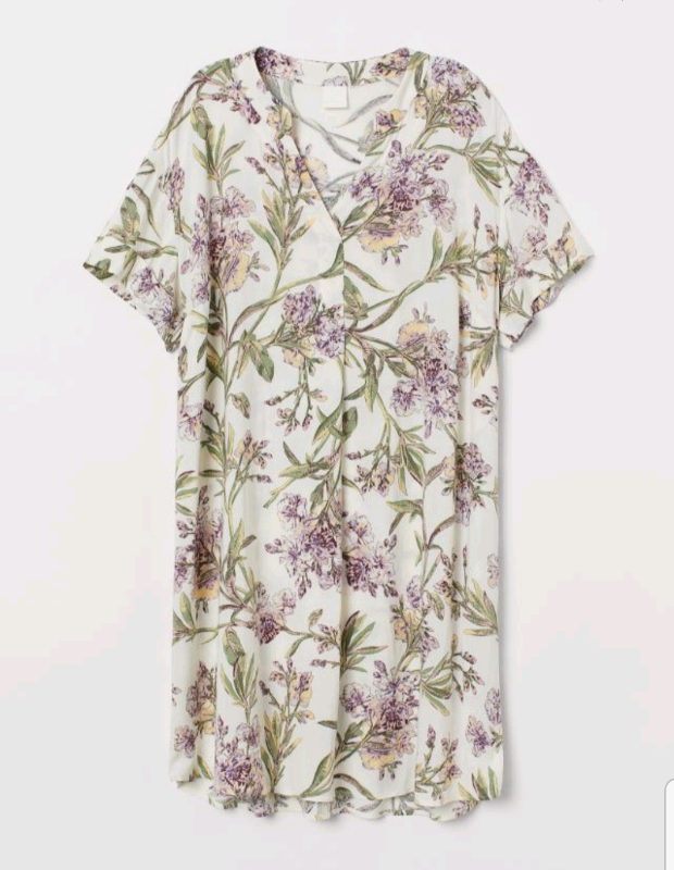 2 Womans linen dress