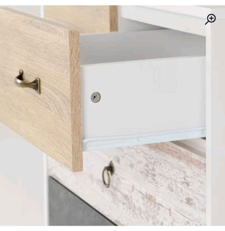 New Nordic 4 drawer wooden chest of drawers 