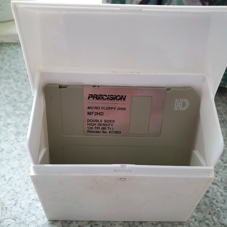 Storage boxes suit micro floppy disks