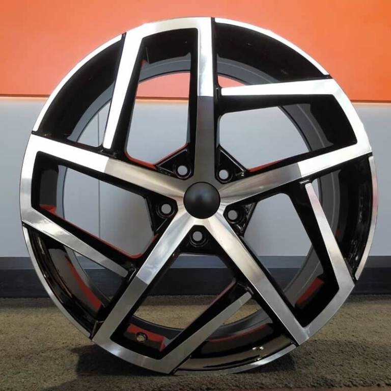 18 & 19Inch 5x112 VW Dallas style alloy wheels and tyres  Suits most VW, Seat Audi A3 ETC