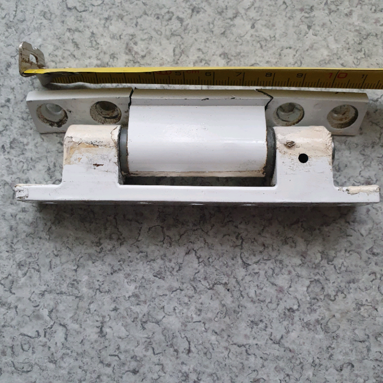 Urgently needed. PVC Door Hinge. See pictures 
