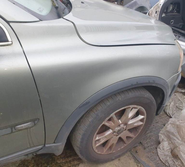 Volvo XC90 Right Side Front Wing Grey 471-46 2006