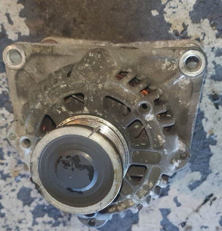 Vauxhall Astra Mk6 1.6 Alternator 2010
