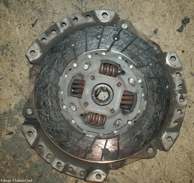 Nissan Micra 1.2 Clutch And Clutch Plate 2010