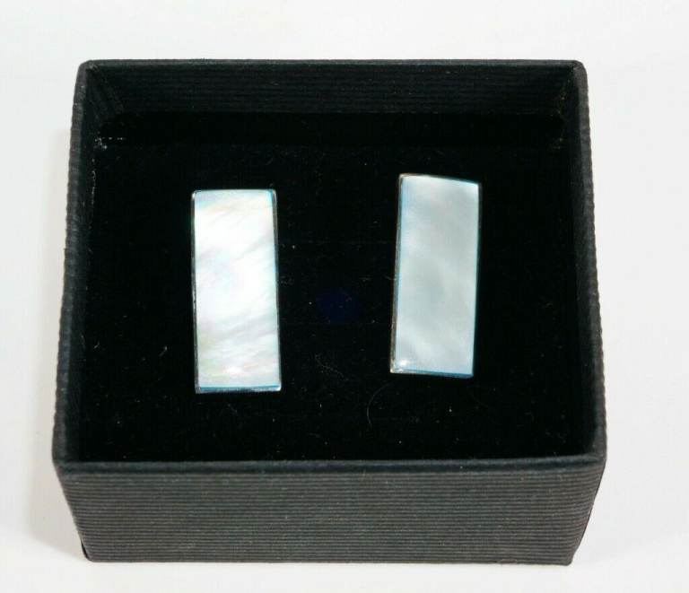 AE-925 Sterling Silver & Abalone Shell Ear-Studs