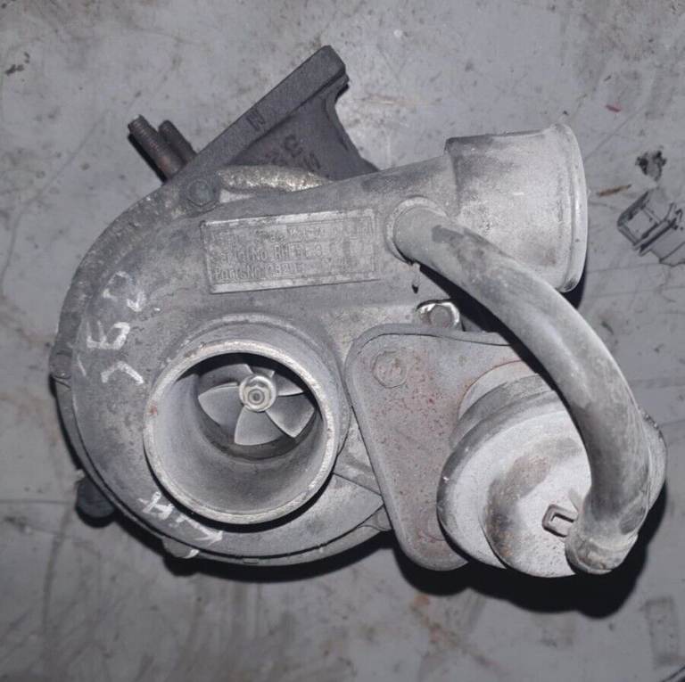 Kia Sedona 2.9 CRDI Turbo Charger 2004