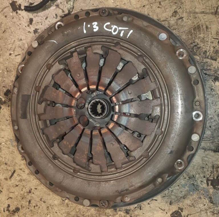 Vauxhall Corsa D 1.3 CDTI Dual Mass Flywheel And Clutch Kits 2008