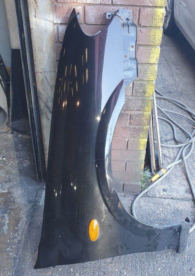 Nissan Almera Right Side Front Wing Black 2005