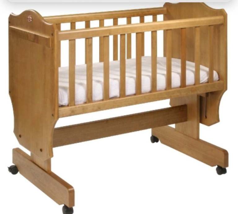 Boori Collection Swinging crib