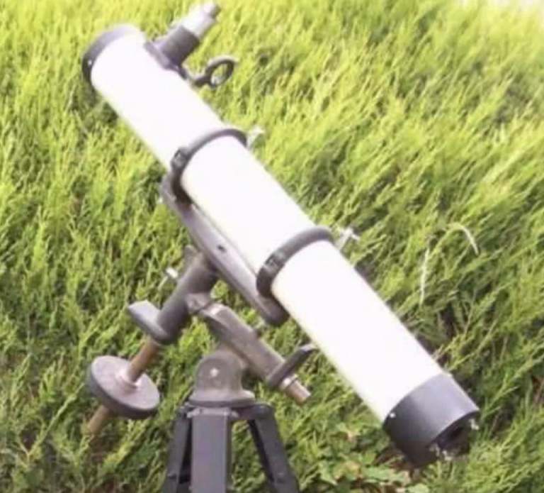 Charles Frank 1969 4”  antique   collectable Reflector Telescope 