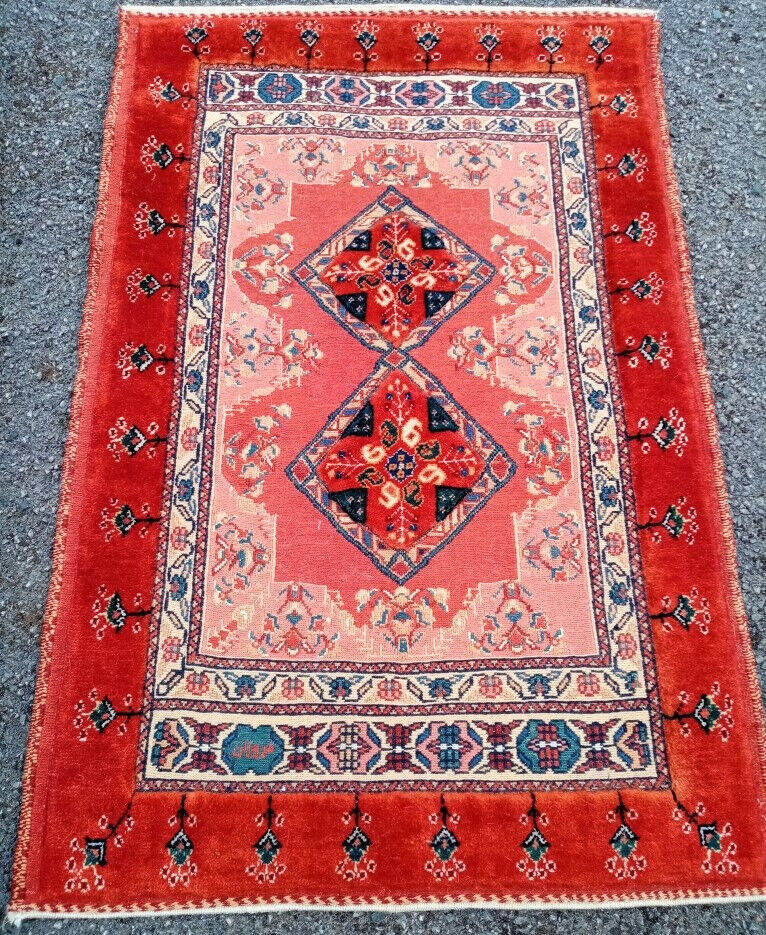 VERY RARE HAND MADE SOUTH PERSIAN RUG