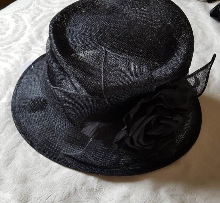Black Wedding Hat / Races Hat / Black Hat NEW