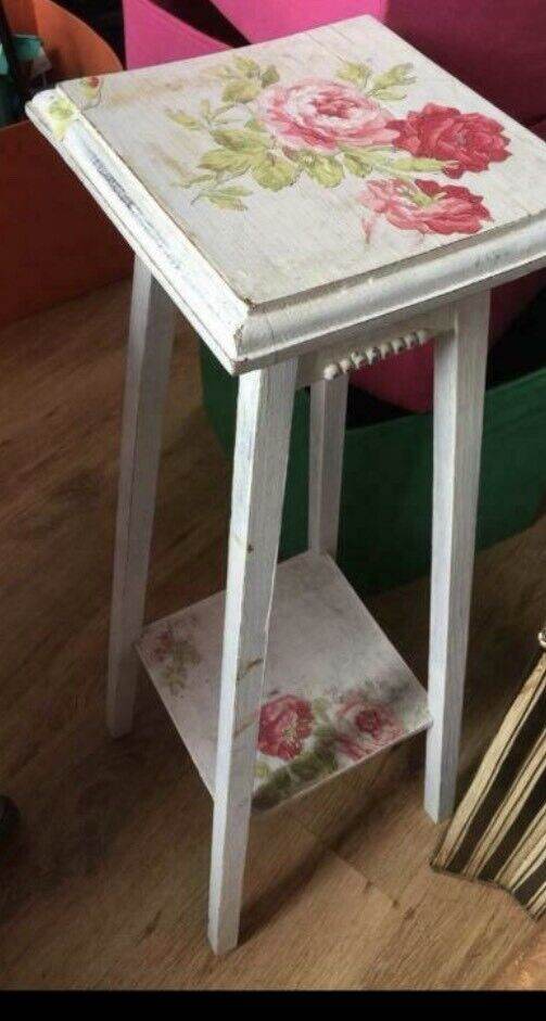Shabby chic plant keys pot holder. Display. Salon. Boutique 
